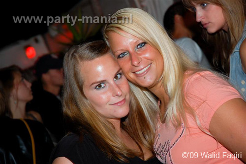 090822_098_los_partymania