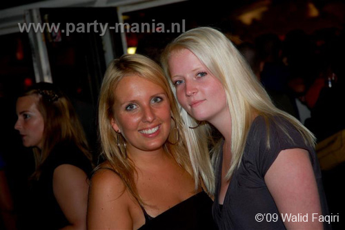 090822_099_los_partymania