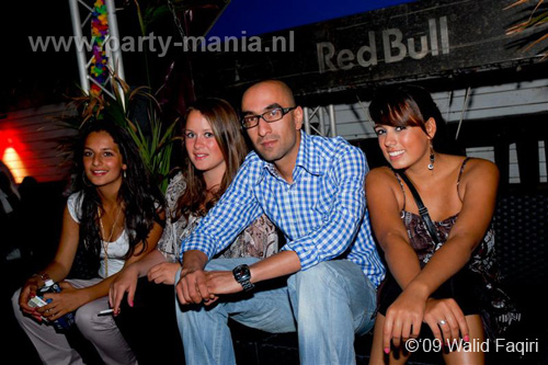 090822_104_los_partymania