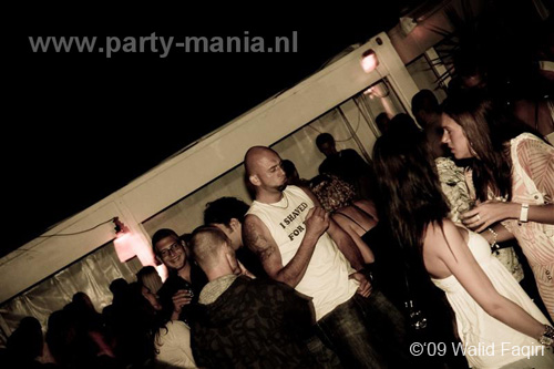 090822_108_los_partymania