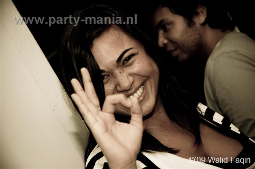 090822_130_los_partymania