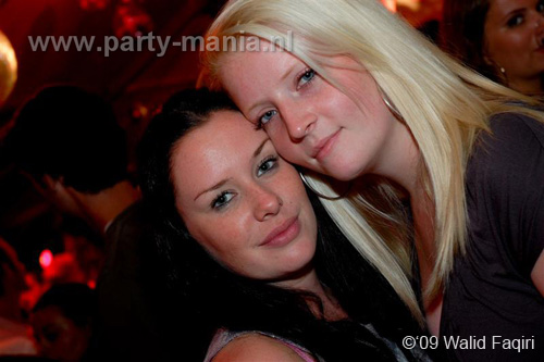 090822_146_los_partymania