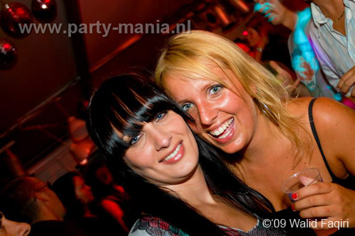 090822_147_los_partymania