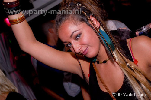 090822_149_los_partymania