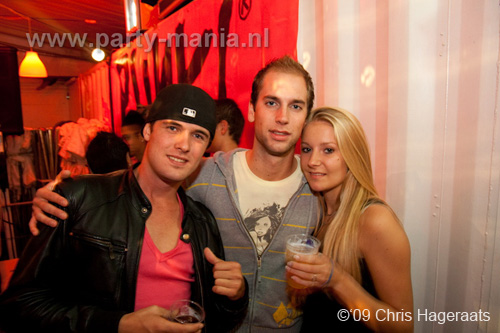 090829_095_punk_partymania