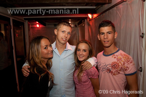 090829_160_punk_partymania