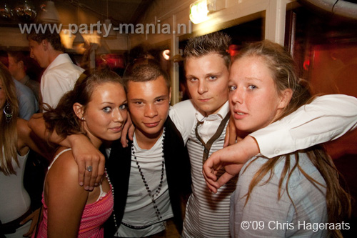 090829_165_punk_partymania