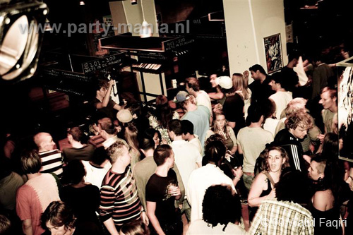 090903_165_no_paard_partymania