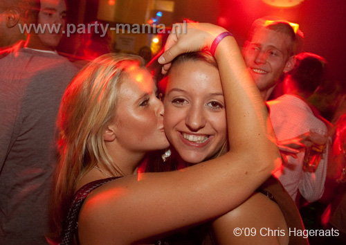 090904_072_onefour_partymania