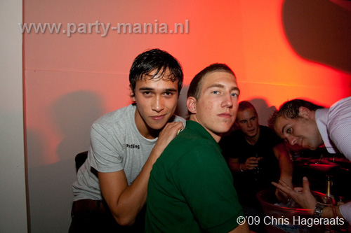 090904_083_onefour_partymania