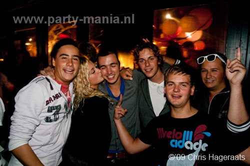 090905_079_whoosah_partymania