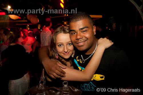 090905_095_whoosah_partymania