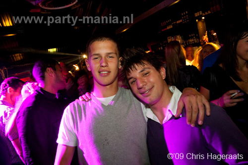 090905_100_whoosah_partymania