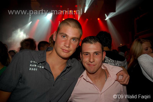 090912_078_los_partymania