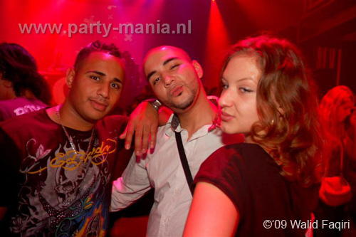 090912_086_los_partymania