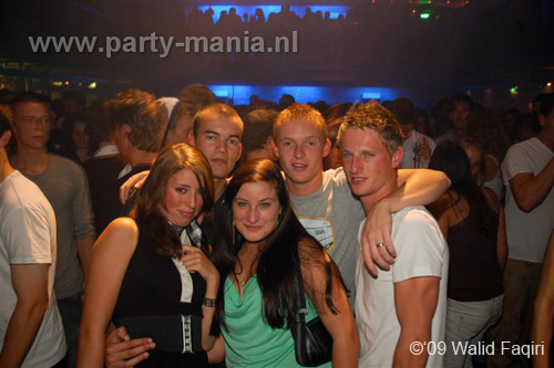 090912_092_los_partymania