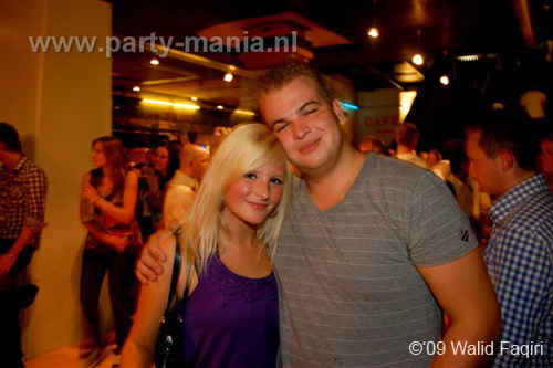 090912_113_los_partymania