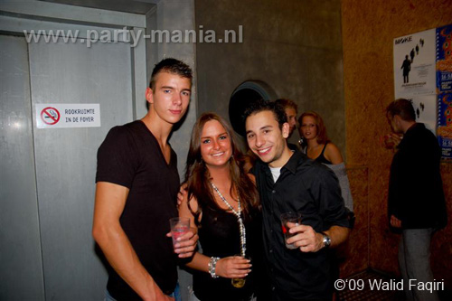 090912_123_los_partymania