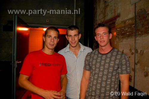 090912_124_los_partymania