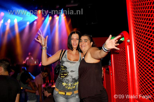 090912_128_los_partymania