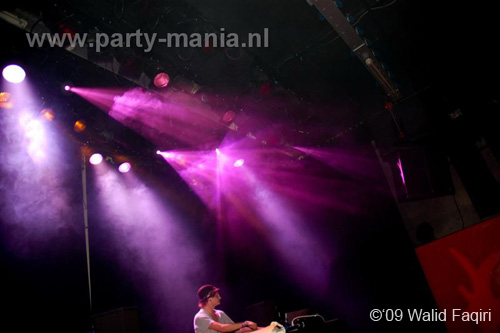 090912_142_los_partymania