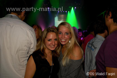 090912_145_los_partymania