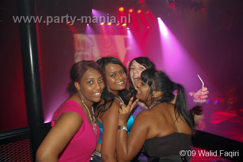 090912_146_los_partymania