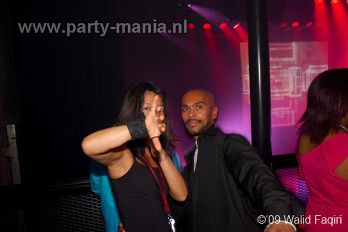 090912_148_los_partymania