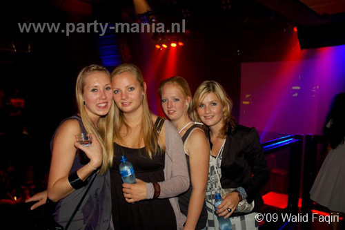 090912_162_los_partymania