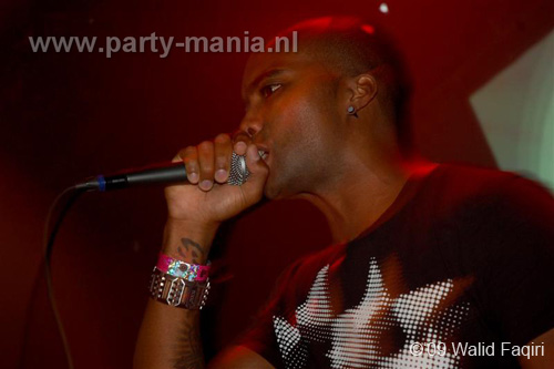 090912_175_los_partymania