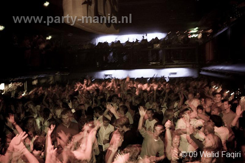 090912_181_los_partymania