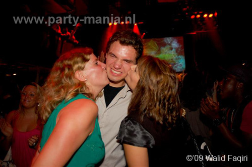 090912_192_los_partymania