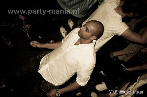 090912_198_los_partymania