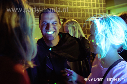 090912_106_the_city_is_yours_partymania