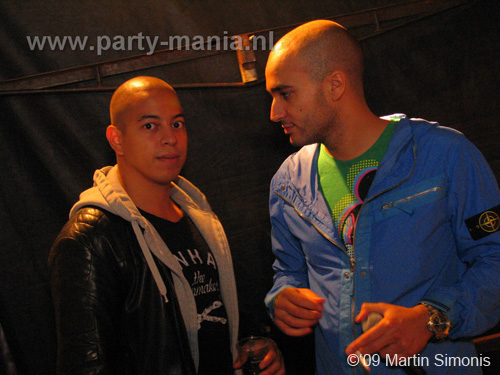 090912_184_the_city_is_yours_partymania