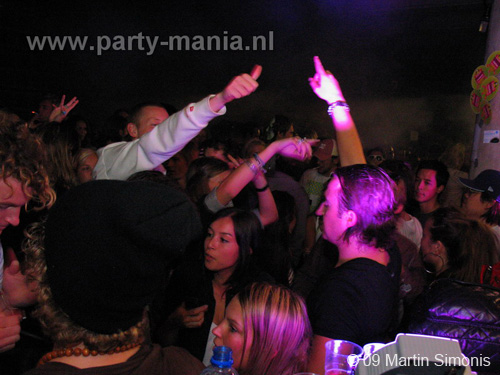 090912_215_the_city_is_yours_partymania