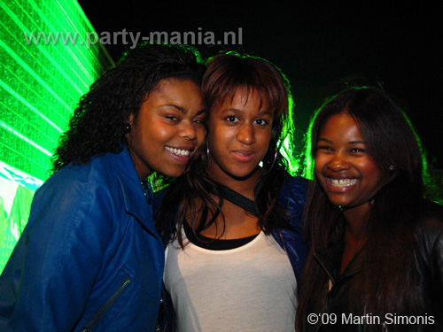 090912_276_the_city_is_yours_partymania