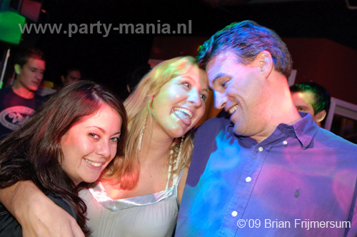 091017_107_80s_90s_partymania