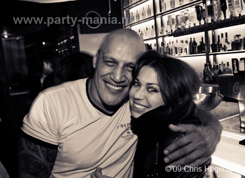 091019_114_tjek_de_tek_partymania