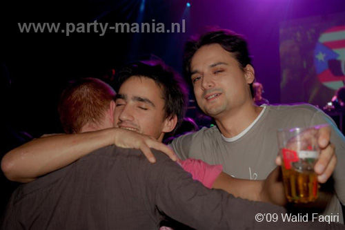 091023_098_90s_now_partymania