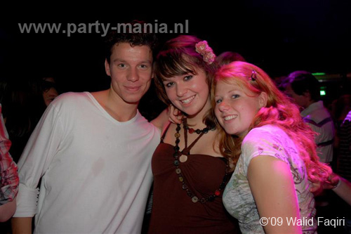 091023_112_90s_now_partymania