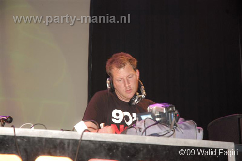 091023_118_90s_now_partymania