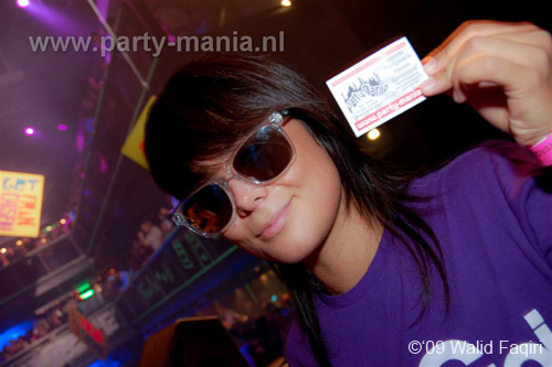 091031_100_franchise_partymania