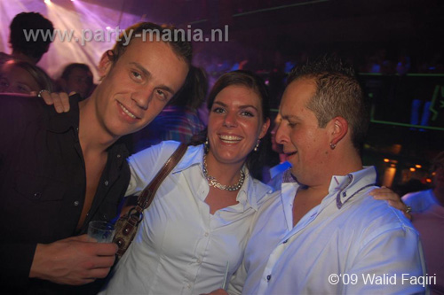 091031_132_franchise_partymania