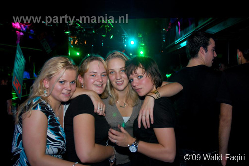 091031_145_franchise_partymania