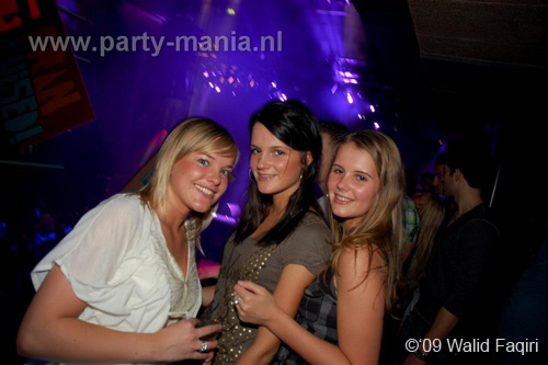 091031_163_franchise_partymania