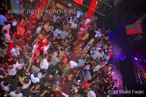 091031_213_franchise_partymania