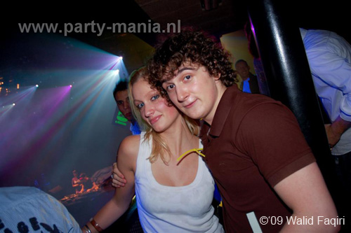 091031_221_franchise_partymania