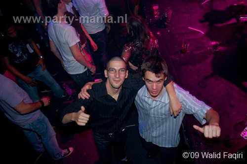 091031_232_franchise_partymania