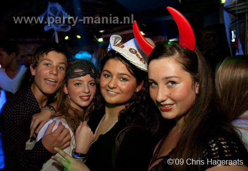 091031_097_halloween_beats_partymania